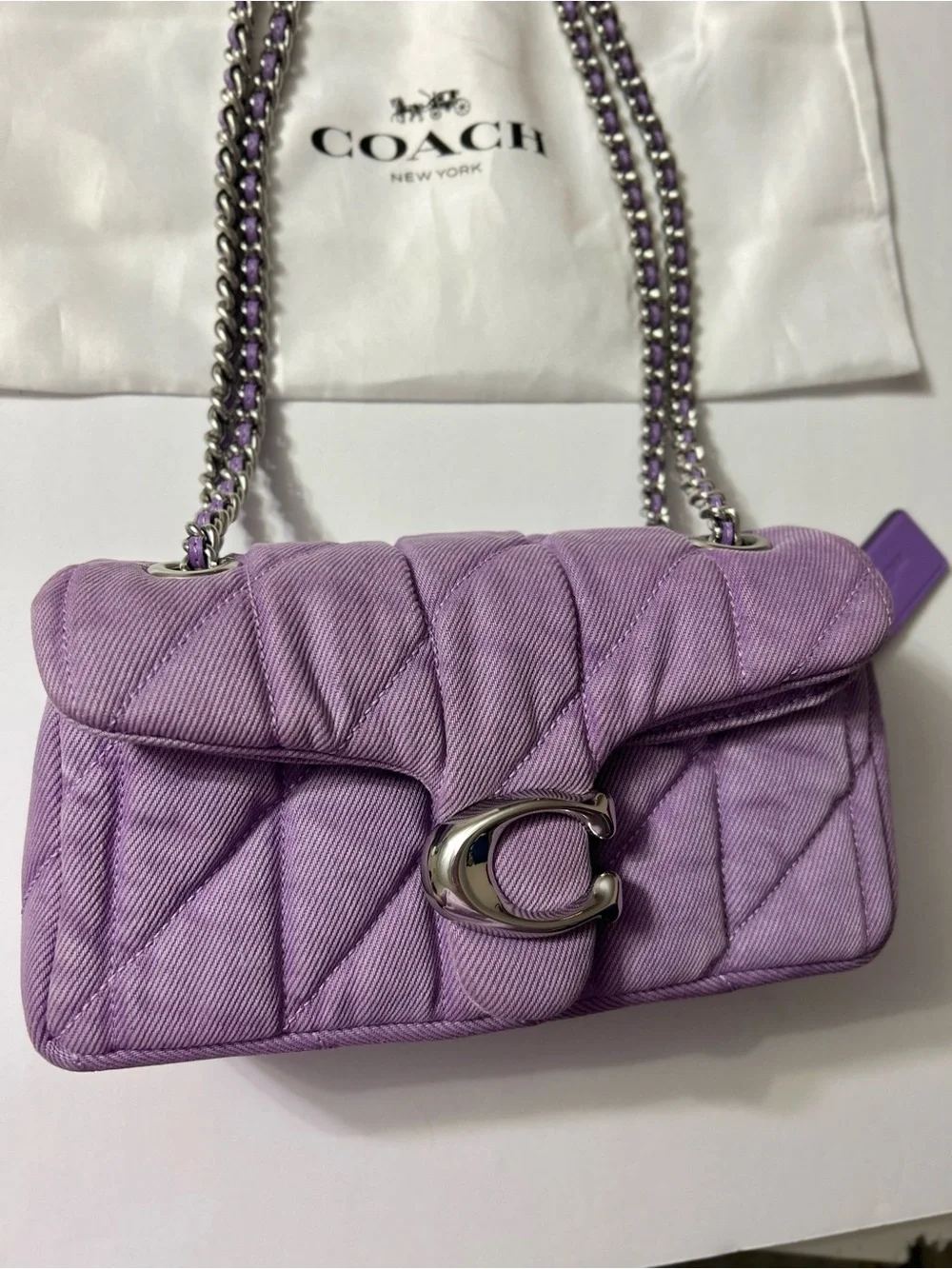 ⭐️Coach Quilted Pillow Tabby 20 Purple⭐️